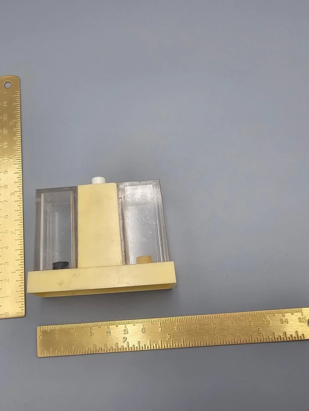 Vintage Dual Compartment Salt and Pepper Dispenser